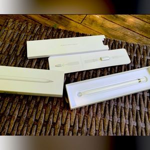 Apple Pencil 1st generation!